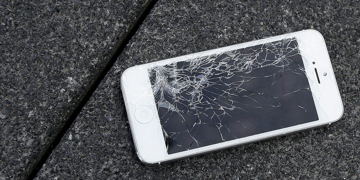 Iphone XS and XR screen repair